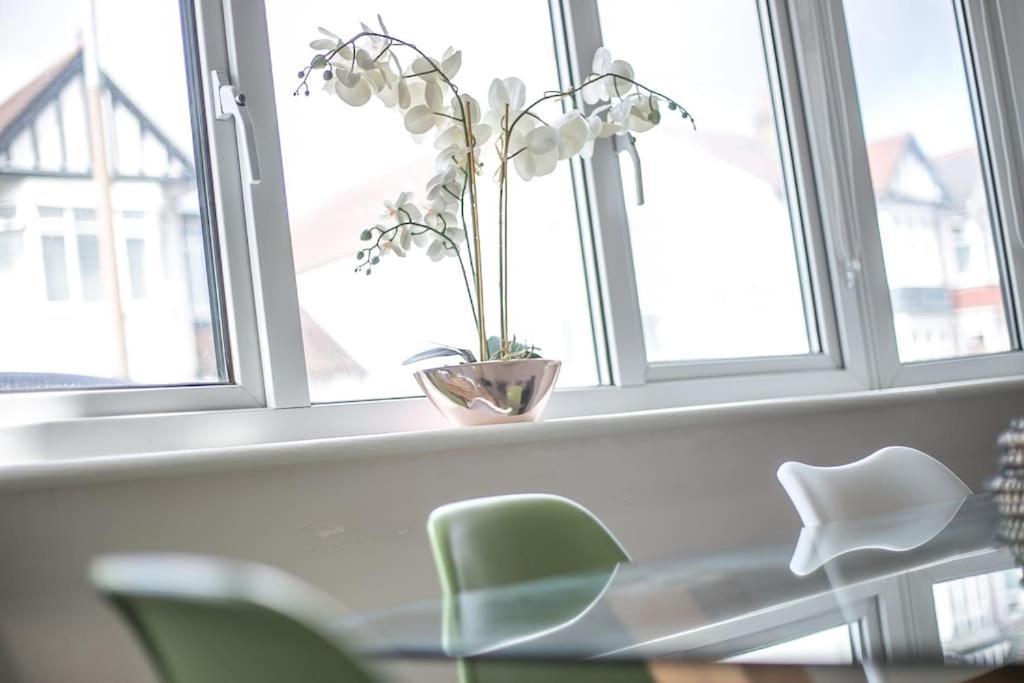 Coastal Haven In Leigh-On-Sea Apartman Southend-on-Sea Kültér fotó