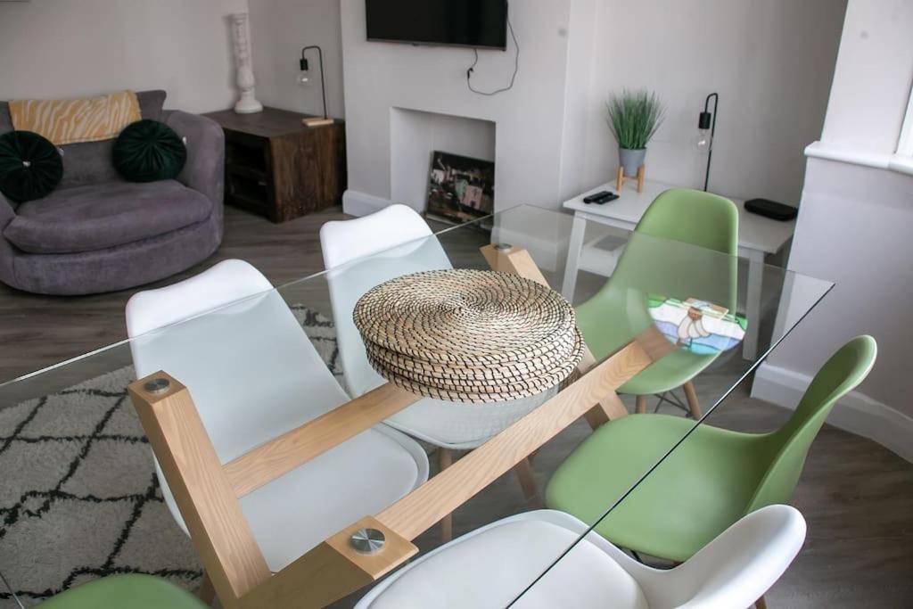Coastal Haven In Leigh-On-Sea Apartman Southend-on-Sea Kültér fotó