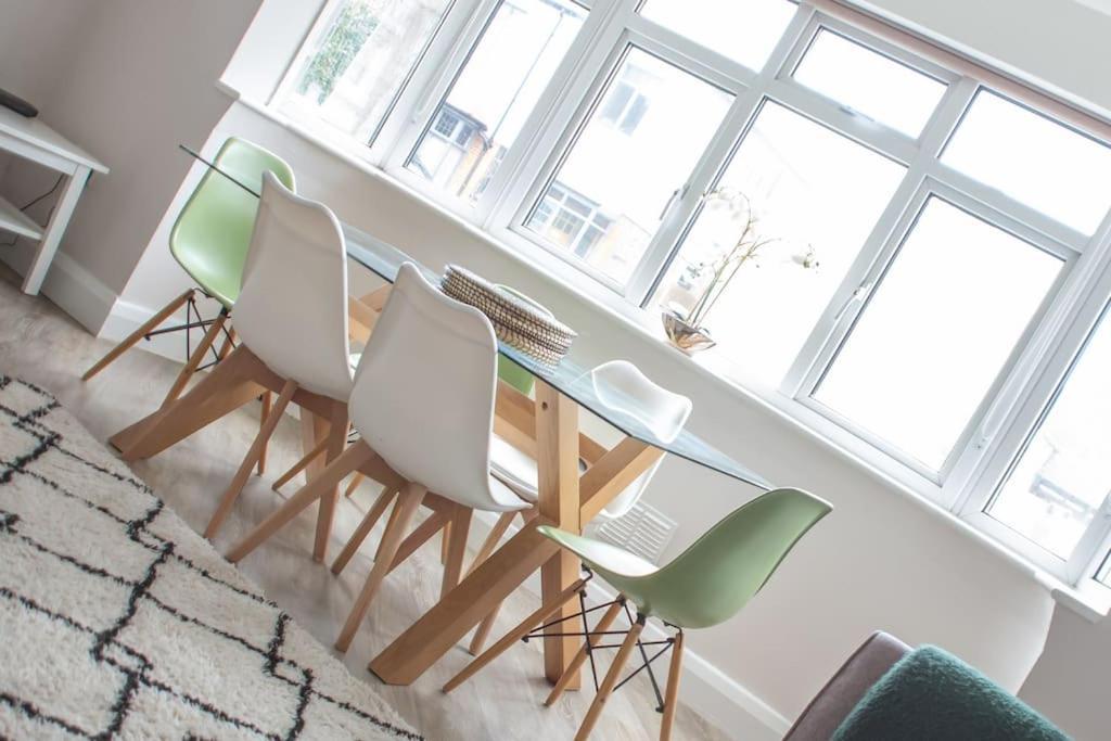 Coastal Haven In Leigh-On-Sea Apartman Southend-on-Sea Kültér fotó
